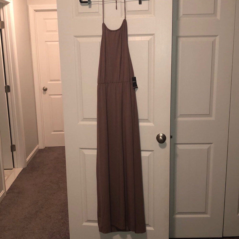Forever 21 + BRAND NEW halter maxi dress in Taupe
